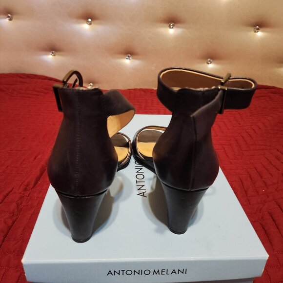 Women's size 7 Navy Ankle-Strap Wedges - Picture 3 of 4